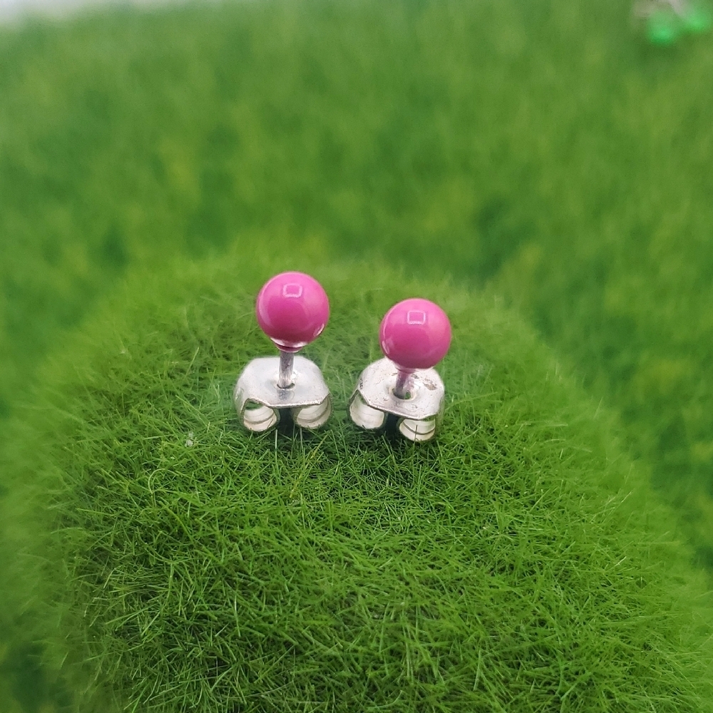 Dainty Pink Stud Earrings E1031